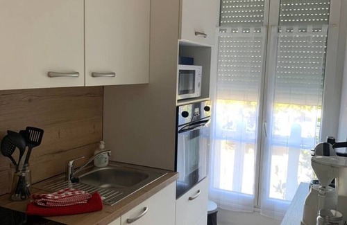 Rochefort Apartment | "Le Thalassa" Hyper Centre Rochefort, Idéal curistes ! Classé 2*