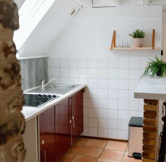 Etampes Apartment | Le Tiny Chalet