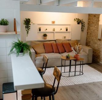 Etampes Apartment | Le Tiny Chalet