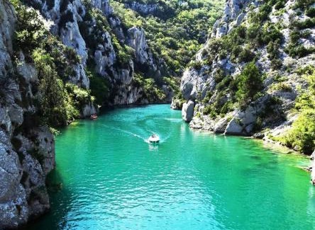 Riez Apartment | -Le Toit Terrasse -