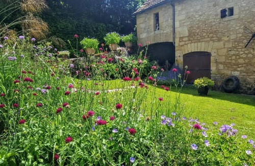 Les Eyzies House | Le Tournesol, Le Banquet aux Eyzies