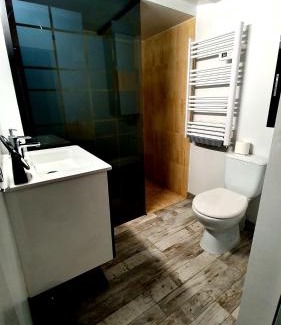 Fleury-les-Aubrais Apartment | "LE TRAMWAY" Appartement 150m gare des Aubrais