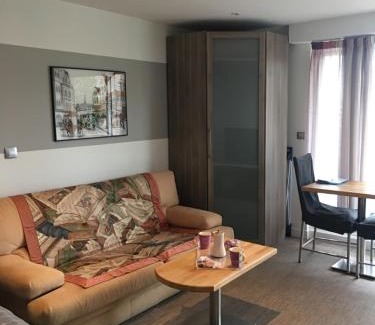 Saint Seurin - Fondaudege Apartment | Le Turenne