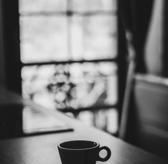 Martigues Apartment | Le Vénitien Loft avec vue sur les voiliers