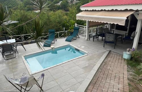 Vieux-Habitants House | Le val de lys-piscine privée