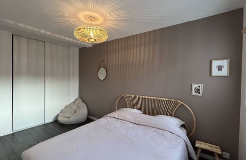 Saint Michel Apartment | Le Valentin : Charmant T3 proche métro