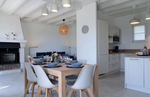 Saint-Meloir-des-Ondes Villa | Le Vaulérault