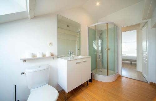 Saint-Loup-de-Varennes Villa | Le Verger Secret