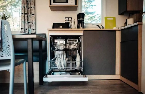 Vensac House | Le Vieux Moulin Campsite* - 5-room mobile home for 8/10 people