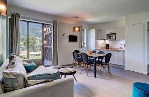 Motz Apartment | Le Village des Oiseaux Observatoire 3P6U