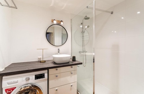 Arsenal-Redon Apartment | Le ViLoNa - T3 moderne avec parking privé