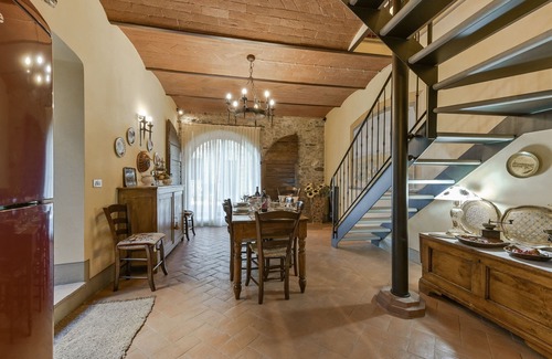 Gaiole in Chianti Villa | Le Volte, Gaiole in Chianti, Siena and Chianti