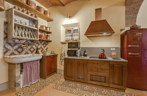 Gaiole in Chianti Villa | Le Volte, Gaiole in Chianti, Siena and Chianti