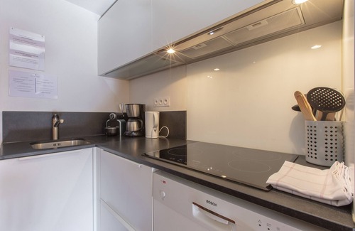 Annecy Old Town Apartment | Le Warens - nice apartment in the heart of the old town
