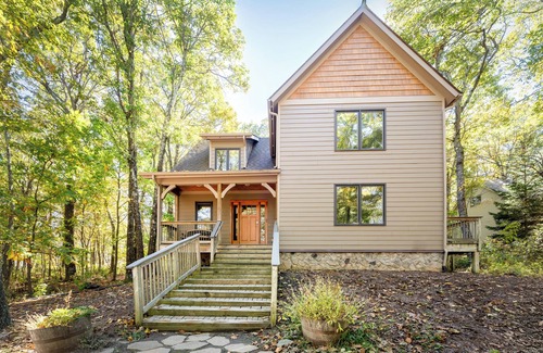 Chestnut Springs House | Leaf Peep at Serenity Summit - Your Family Retreat!