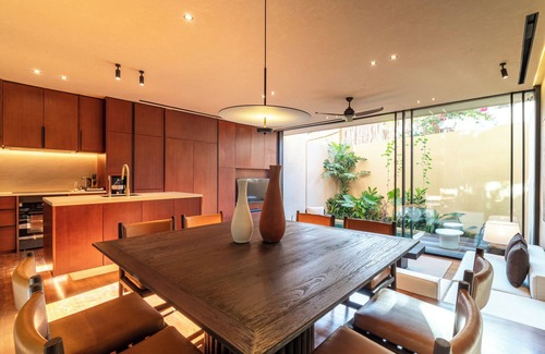 Banjar Semer Villa | Leaf Villas Berawa - 4 Bedrooms with Jaccuzi
