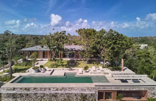 Uluwatu Villa | Lebar - Bespoke 3 Bedroom Home with Uluwatu Ocean Views