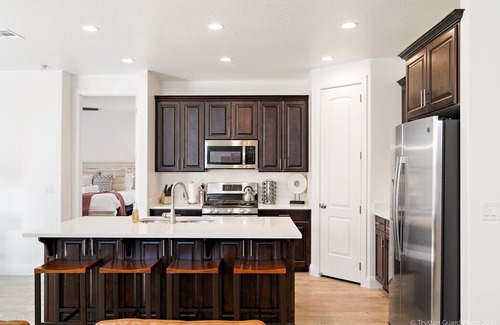 Sienna Hills House | LeBlanc 5 Bedroom! 5 Bath! Firepit! Dog Friendly!