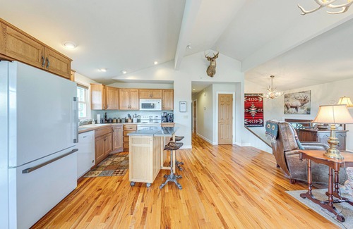 Grantville House | Lecompton Home w/Private Pond & Fire Pit!