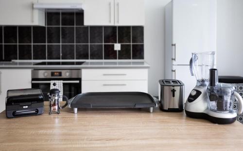 Melun Apartment | LeCosyMelunais : Parking gratuit + Balcon aménagé