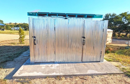 Paso Robles RV Rental | Led Zeppelin Trailer - Led Zeppelin themed Airstream On Vineyard