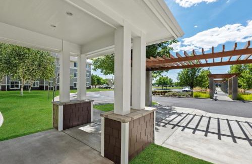 Buena Hotel | Ledgestone Suites Hotel Yakima