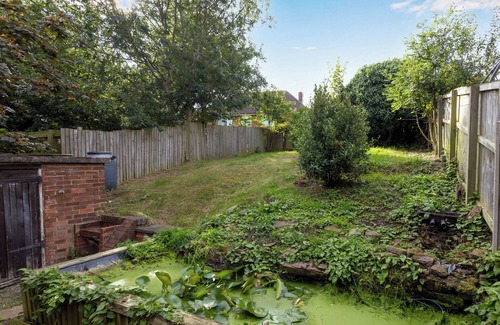 Middleton House | Leeds 3 Bed 1 Bath With Parking