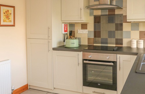Bradwell Cottage | LEES COTTAGE, with open fire in Bradwell