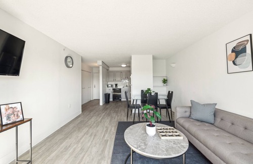 Bellevue Apartment | Legacy at Imperial Village 516 I 2 Bed 2 Bath