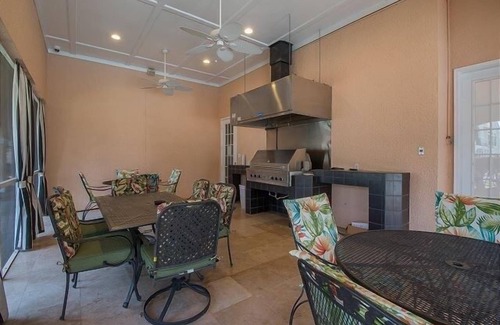 Gulfport Villa | Legacy Villa #1506 Sunset Villa Just a short walk to the Beach