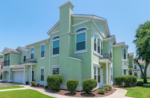 Gulfport Villa | Legacy Villa 1702 - 2 bedroom 2 bath with garage in beachside neighborhood