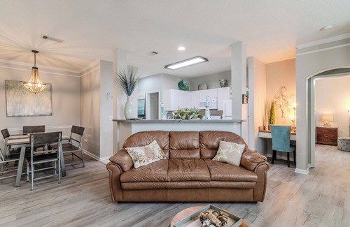 Gulfport Villa | Legacy Villa 2604 - 2 bedroom 2 bath with garage in beachside neighborhood