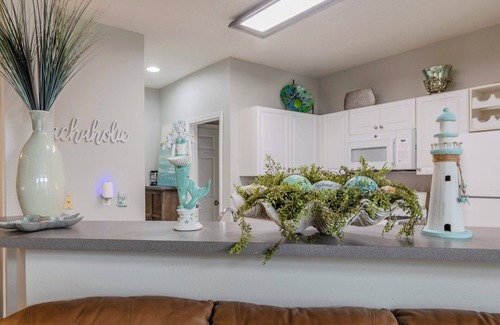 Gulfport Villa | Legacy Villa 2604 - 2 bedroom 2 bath with garage in beachside neighborhood