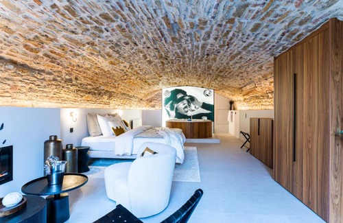 Prefecture Apartment | Legend Majestic SPA - Insolite & Unique - Champagne - Parking privé