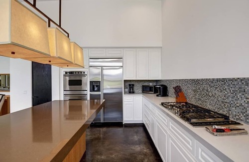 La Quinta Villa | Legends by AvantStay | Stunning Golf Villa Featuring Spa, Pool & Fire-Pit