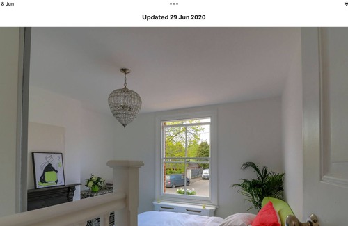 Ascot House | Legoland Windsor Ascot beautiful family home with garden and parking
