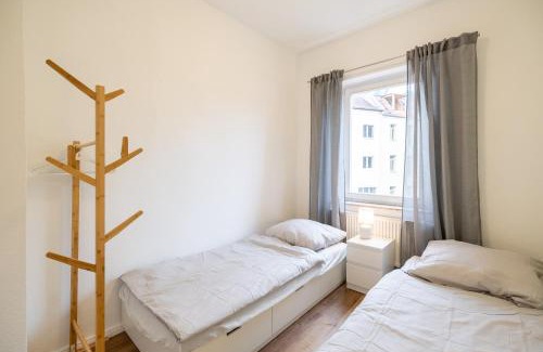 Bohlitz-Ehrenberg Apartment | LeHaStays - Apartment Leipzig I 4 Einzelbetten