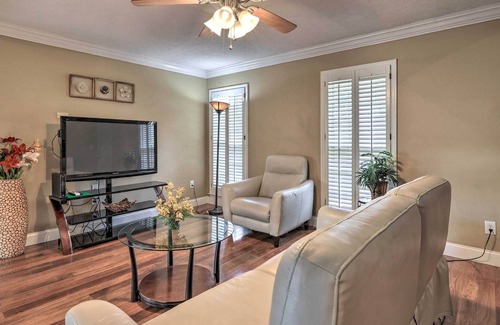 Douglasville House | 'Lehigh Place' - Peaceful & Walkable Getaway!