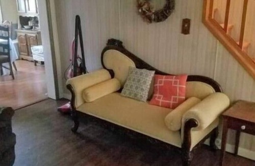 Phillipsburg House | Lehigh Valley/Easton Phillipsburg/Allentown/Bethlehem Area -Entire house