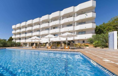 Ibiza Town Hotel | LeibTour code: [IBAPPRE/STD] Estudio en Playa den Bossa con Piscina