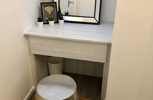 Welford Apartment | Leicester room for 3