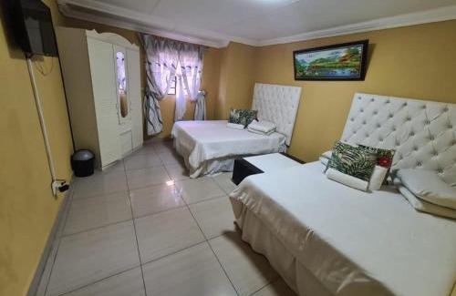 Thembisile House | Leisure 45 Guest House