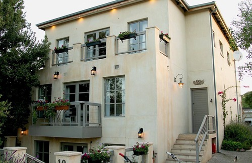 Knysna Apartment | Leisure Isle Knysa apartment with balcony and view