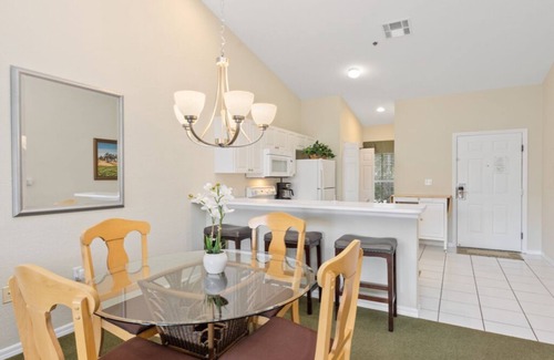 Naples Condo | Lely Greenlinks 2nd Floor - on Golf Course, Minutes from Beaches, Downtown!
