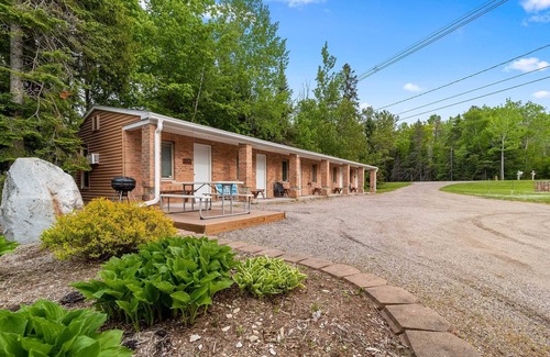 Cheboygan Apartment | Lem's Paradise #2 on Lake Huron