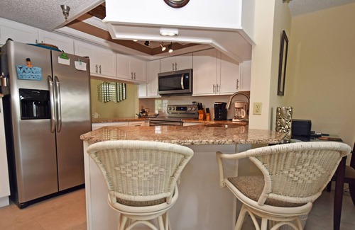 Englewood Condo | Lemon Bay Breezes - Nice 2 bedroom condo