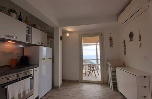 Vernazza Apartment | Lemon Suite - Prevo Cinque Terre