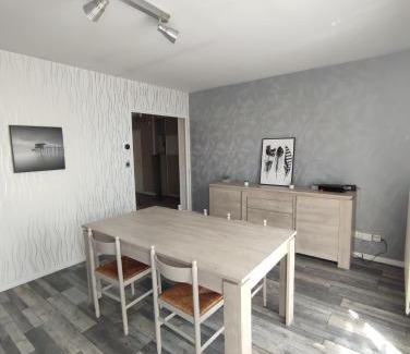 Lens Apartment | LENS, Bel appartement lumineux spacieux en centre ville 3 chambres