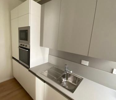 Follonica Apartment | Leone Guest House