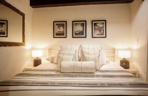 Centro Hotel | LEONES DE ALBA 10BDRS 13BATHRS 2POOLS FULL STAFF INCLUDED & BEST LOCATION